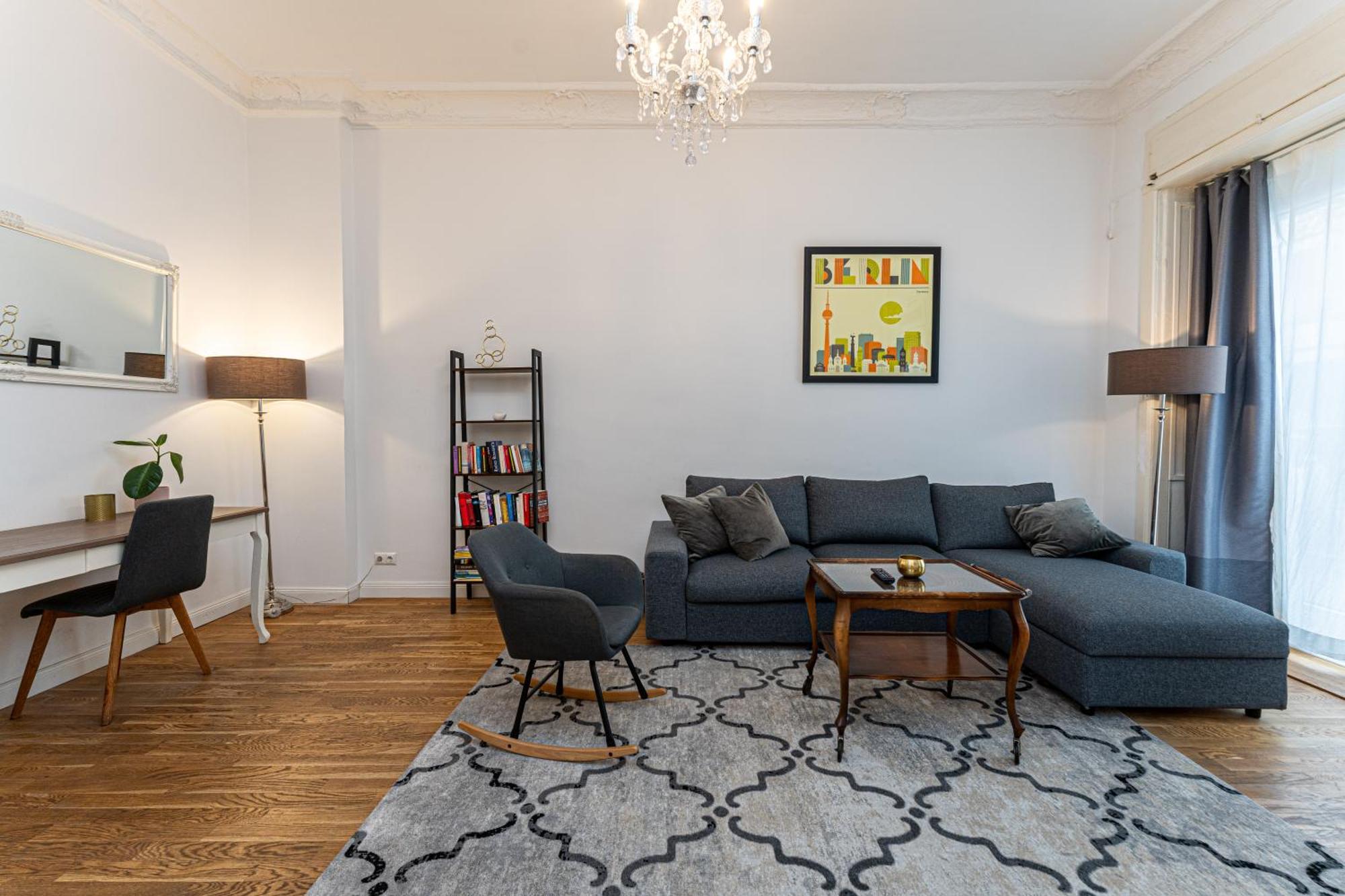 Be In Zentral Und Ruhig Fuer Familien Und Geschaeftsreisende In Schoeneberg Apartamento *