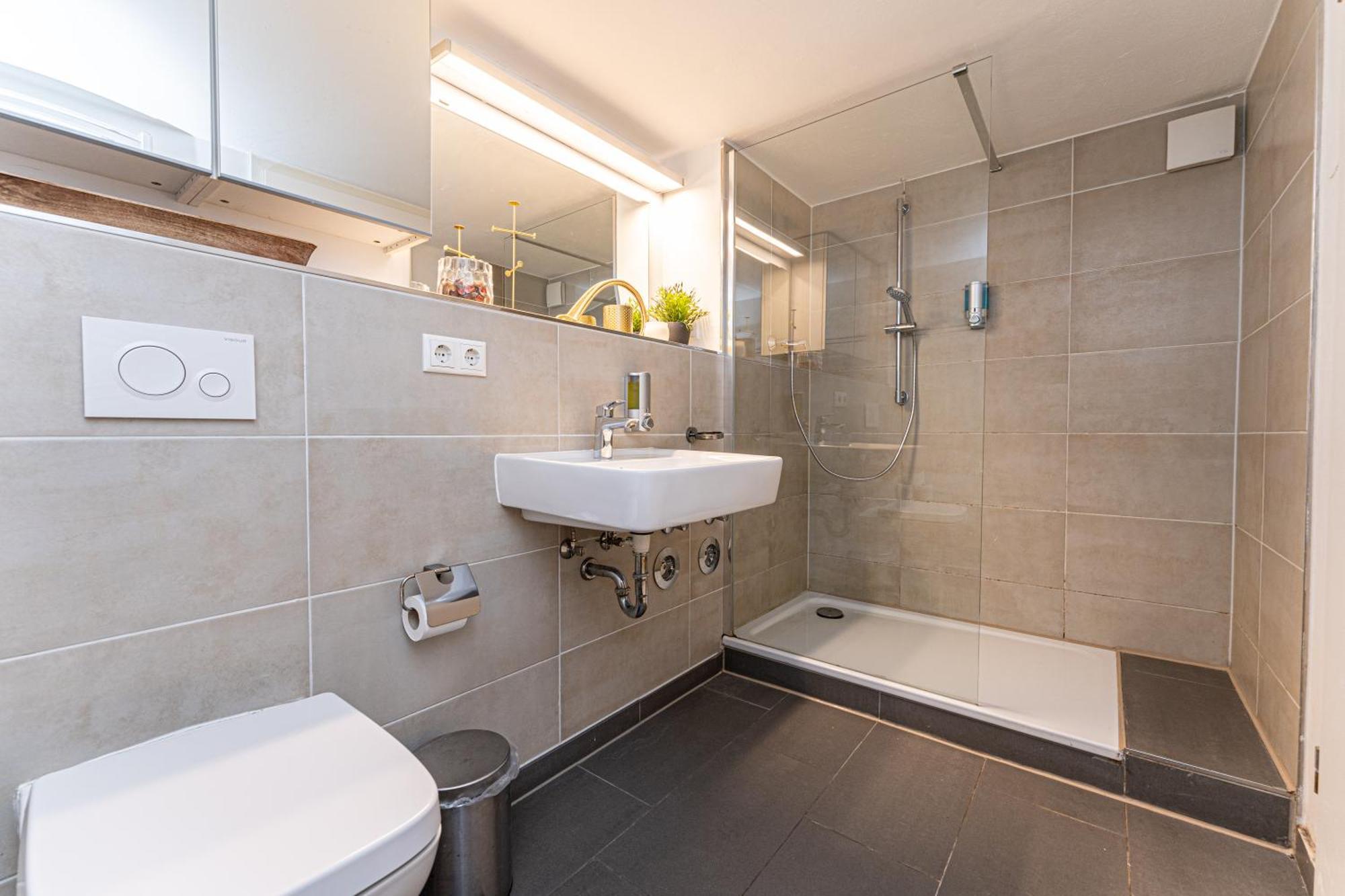 Apartamento Be In Zentral Und Ruhig Fuer Familien Und Geschaeftsreisende In Schoeneberg Berlim