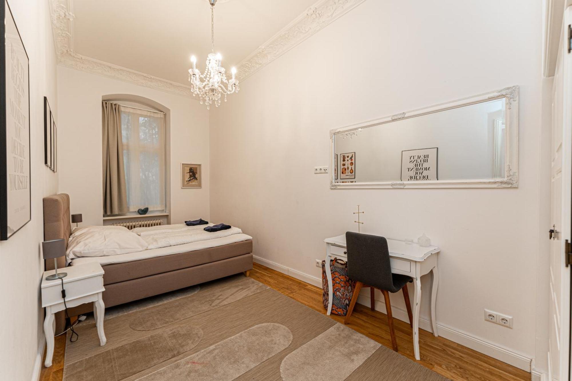 Apartamento Be In Zentral Und Ruhig Fuer Familien Und Geschaeftsreisende In Schoeneberg Berlim